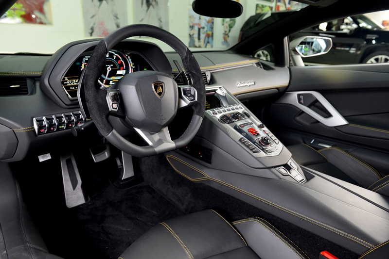 Lamborghini Aventador-Interior
